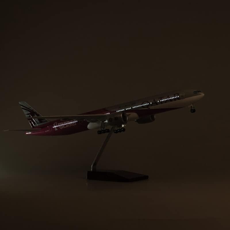 REELAK Döküm Alaşımlı Avcı Uçağı: 47 cm 1: 157 Ölçekli Model 2022 Qatar Airways 777 Yolcu Uçağı döküm Reçine Uçak döküm Metal